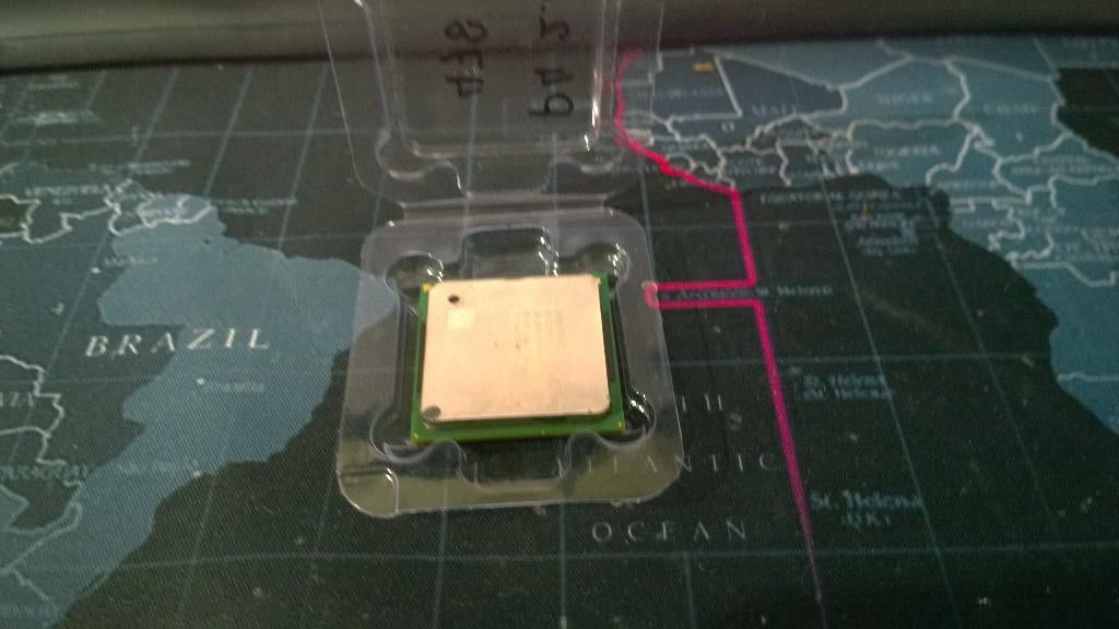 Intel Pentium 4, 2.00 GHZ, Socket PGA 478, Computers en Software, Processors, Ophalen, Gebruikt, 2 tot 3 Ghz, Socket 478