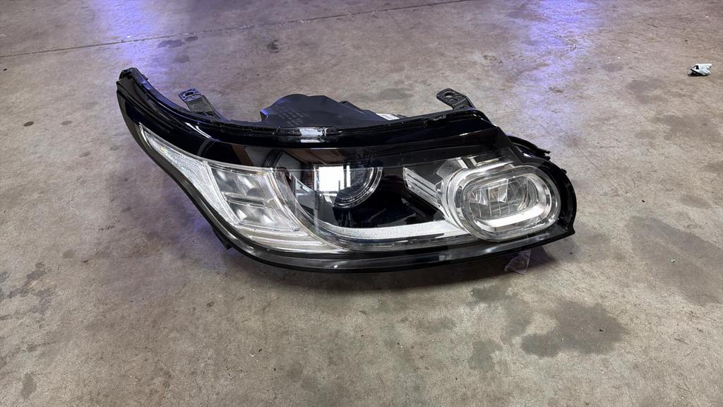 Range rover sport koplamp rv 2013/2017, Ophalen of Verzenden, Gebruikt, Land Rover