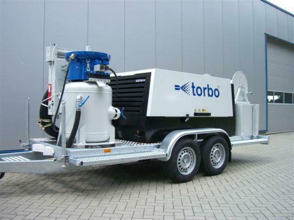 Torbo verhuur en gevel renovatie
