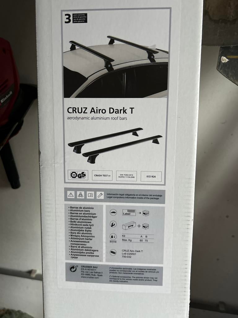 Cruz Airo Dark T dakdragers Audi Q3 sportback, Ophalen, Nieuw