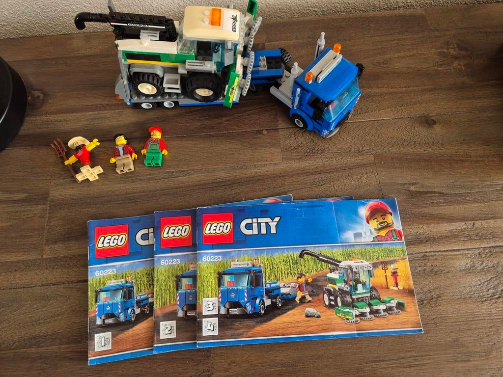 Lego city Maaidorser transport 60223, Ophalen of Verzenden, Gebruikt, Complete set, Lego