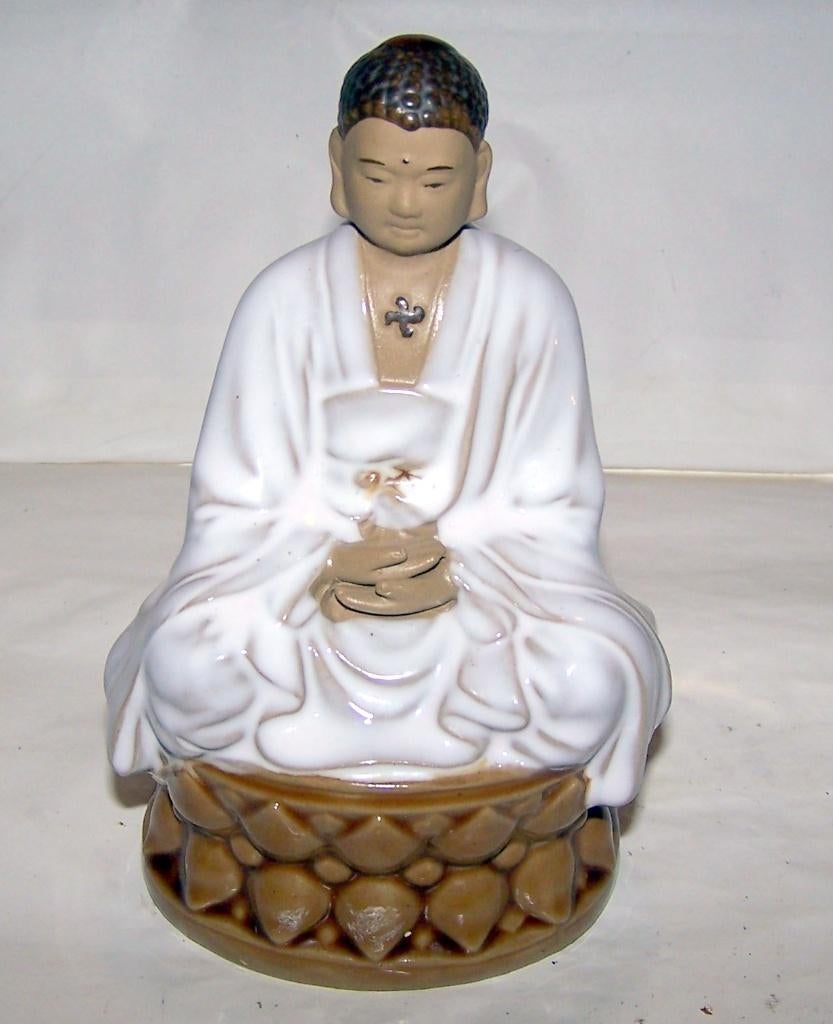 Prachtig Shiwanware handbeschilderde keramiek Boedha beeld., Verzamelen, Religie, Ophalen of Verzenden, Nieuw, Beeld(je), Boeddhisme