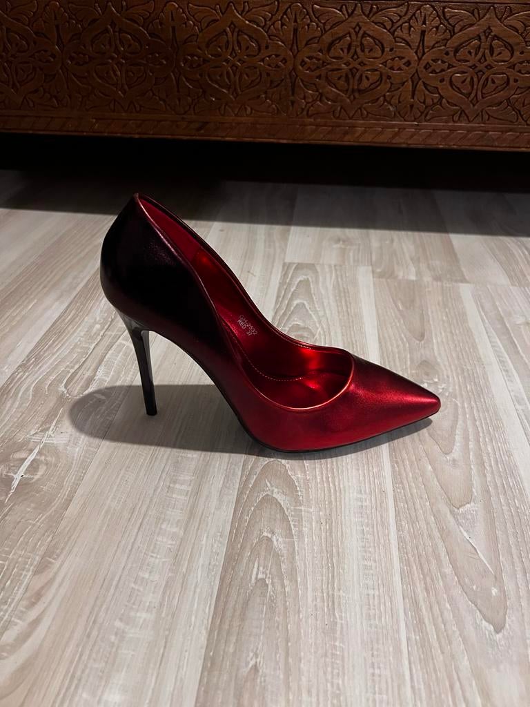 Elegante rode pumps maat 37, Pumps, Nieuw, Ophalen of Verzenden, Rood