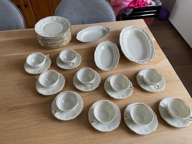 Vintage Bavaria Ontbijtservies met goudrand, Ophalen of Verzenden, Zo goed als nieuw, Porselein, Compleet servies