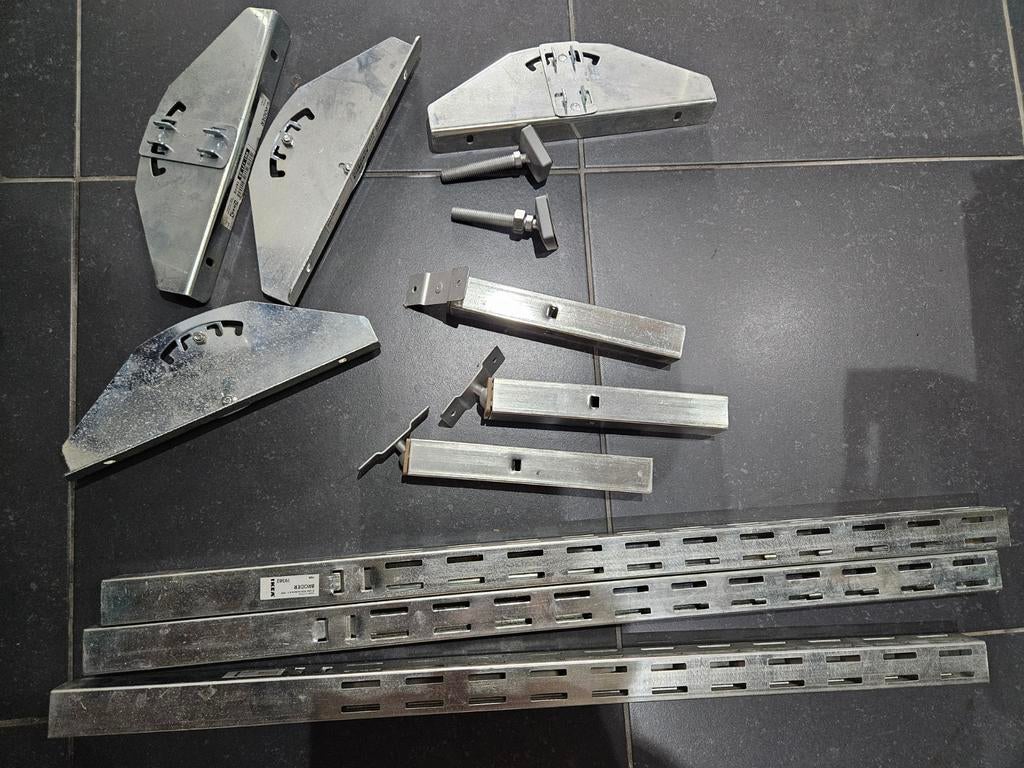 Broder kastplankensysteem ikea voor knieschot, Ophalen, Gebruikt, Overige typen