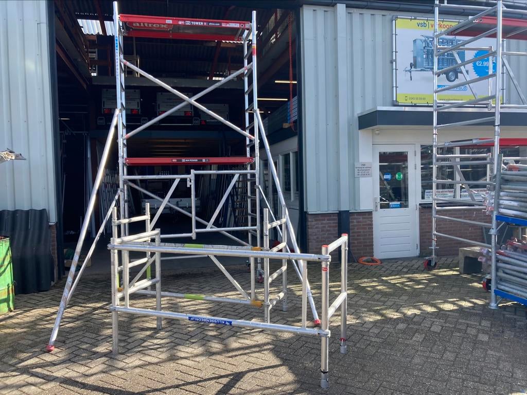 Hele nette gebruikte Altrex aluminium rolsteiger 75x185CM, Doe-het-zelf en Verbouw, Steigers, Ophalen, Zo goed als nieuw, Rolsteiger of Kamersteiger