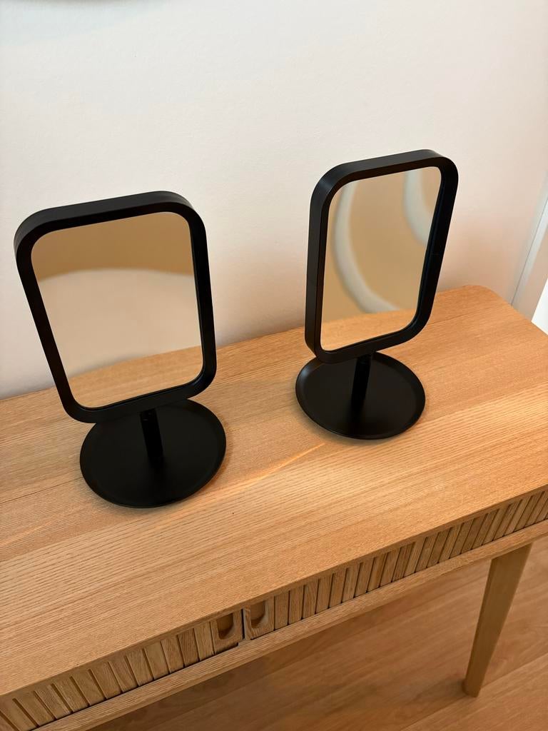 2x IKEA LINDBYN toiletspiegel - Zo goed als nieuw, Huis en Inrichting, Woonaccessoires | Spiegels, Ophalen, Minder dan 50 cm, Zo goed als nieuw
