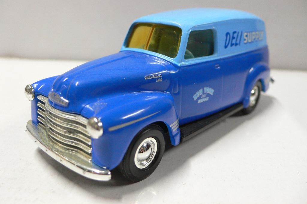 chevrolet panelvan 1950 - ertl - 1/43, Hobby en Vrije tijd, Modelauto's | 1:43, Verzenden, Nieuw, Auto, Overige merken