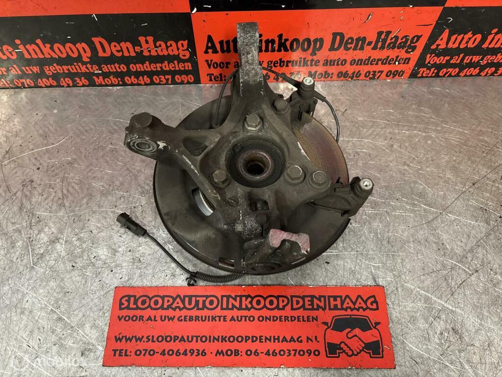 Opel Astra J ('09-'15) 1.4/1.6 Fusee Links | 13319480 | ABS, Gebruikt, Opel, Ophalen of Verzenden