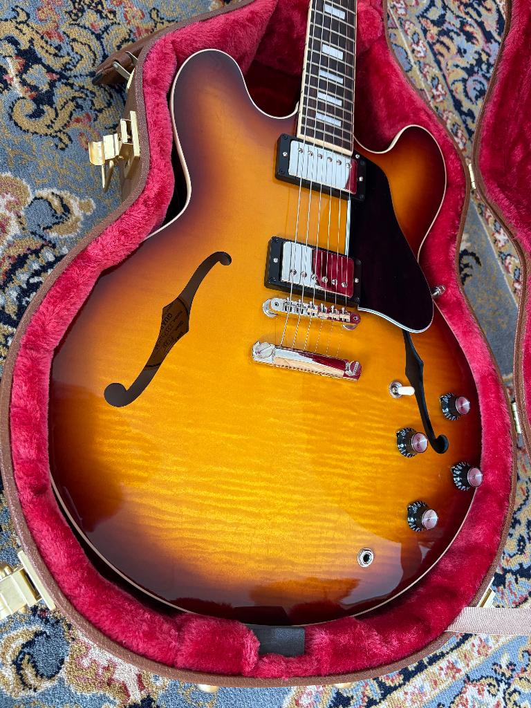 Gibson ES-335 Figured Iced Tea, Muziek en Instrumenten, Ophalen, Zo goed als nieuw, Semi-solid body, Gibson