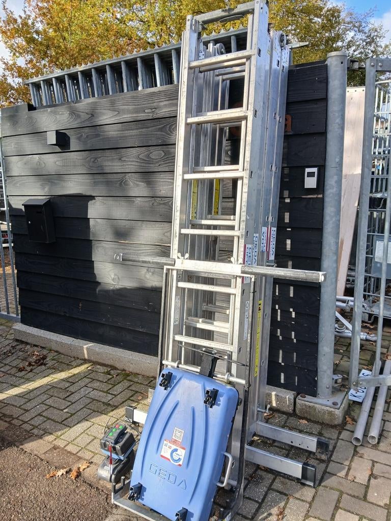 GEDA accu ladderlift 7 meter compleet met 1 accu', Ophalen, Rolsteiger of Kamersteiger, 5 meter of hoger