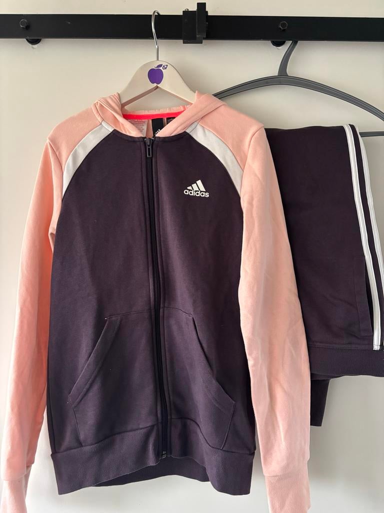 Nike trainingspak meisjes maat 164, Ophalen, Zo goed als nieuw, Meisje, Sport- of Zwemkleding