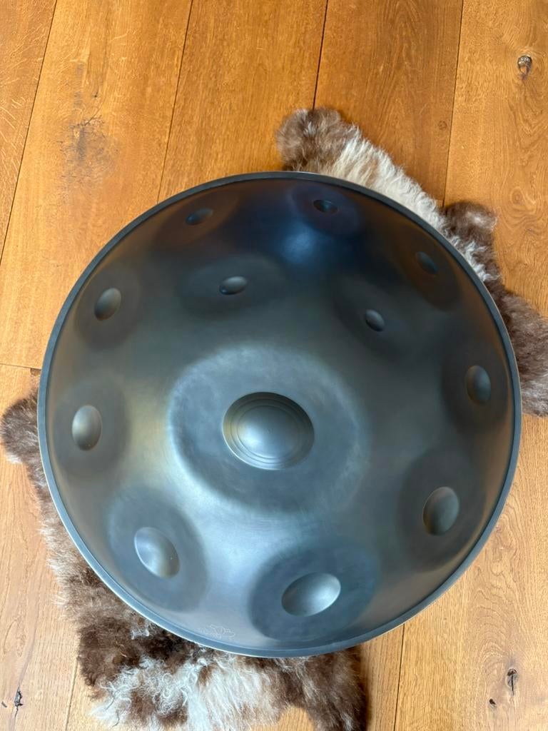 Handpan E Kurd 16 noten Sunyata, Muziek en Instrumenten, Percussie, Zo goed als nieuw, Melodische percussie, Ophalen
