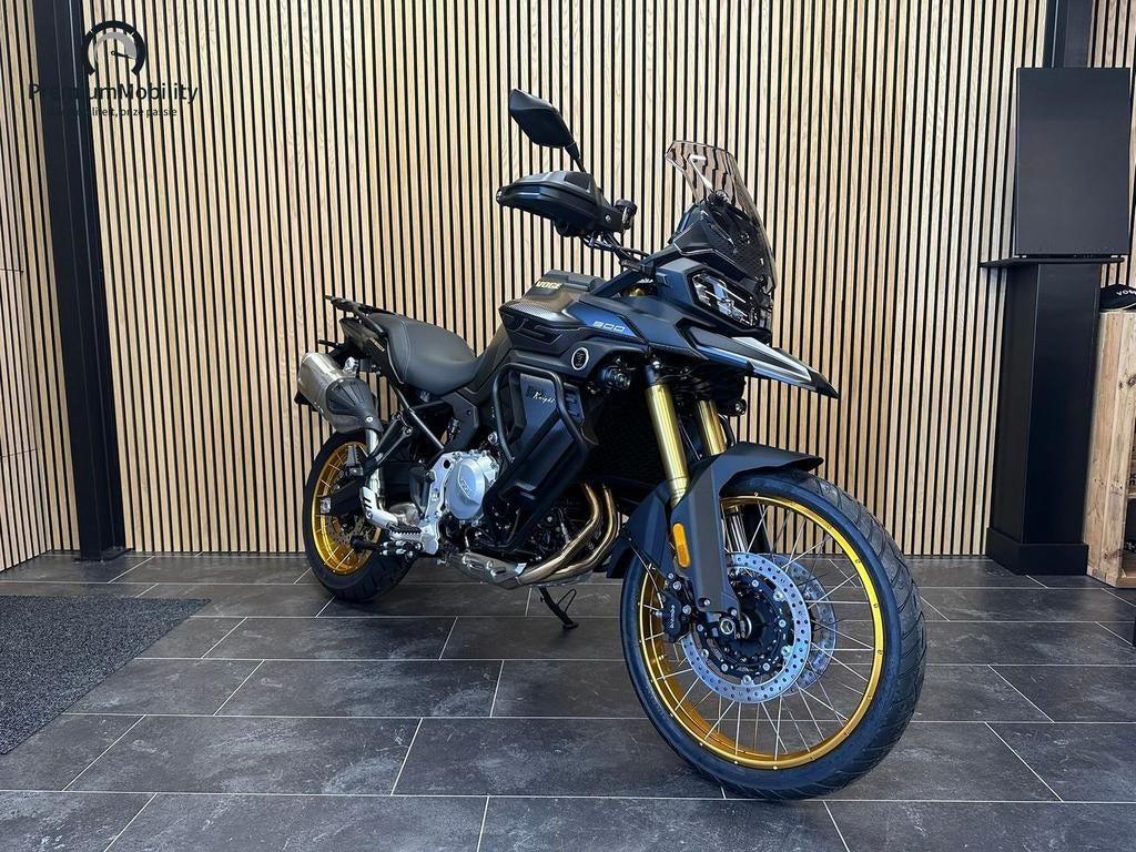 VOGE DS900X (ZWART), Motoren, Motoren | Overige merken, Bedrijf, Overig, meer dan 35 kW, 2 cilinders, Motorrijbewijs A