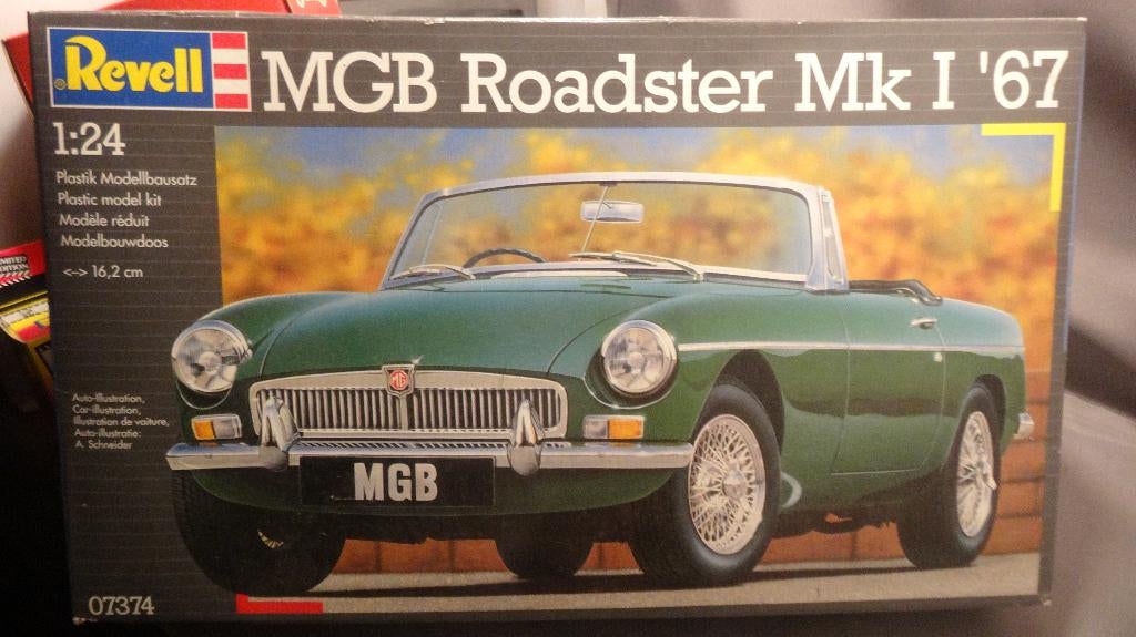 Revell MGB Roadster MkI '67 1:24, Verzenden, Nieuw, Revell