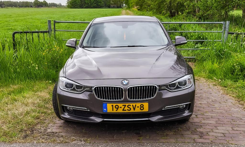 BMW 3-Serie 1.6 320I 125KW EDE 2013 Bruin, Achterwielaandrijving, Beige, 4 cilinders, Bruin