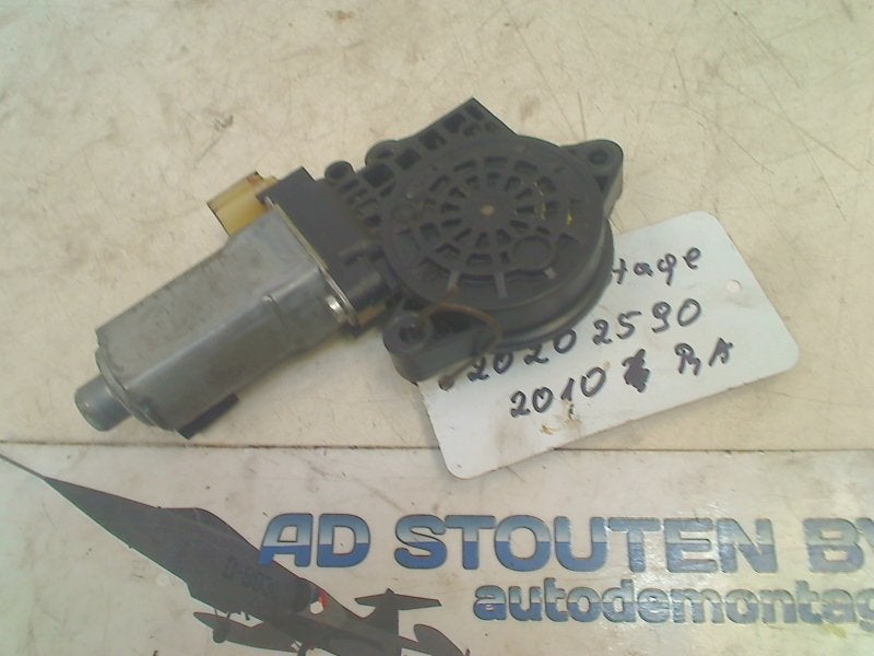Motor Raammechaniek Rechts Achter Sportage (JE) 2010, Info@kia.de, Kia Deutschland GmbH, Gebruikt, Theodor-Heuss-Allee 11, Frankfurt am Main 60486, , Duitsland