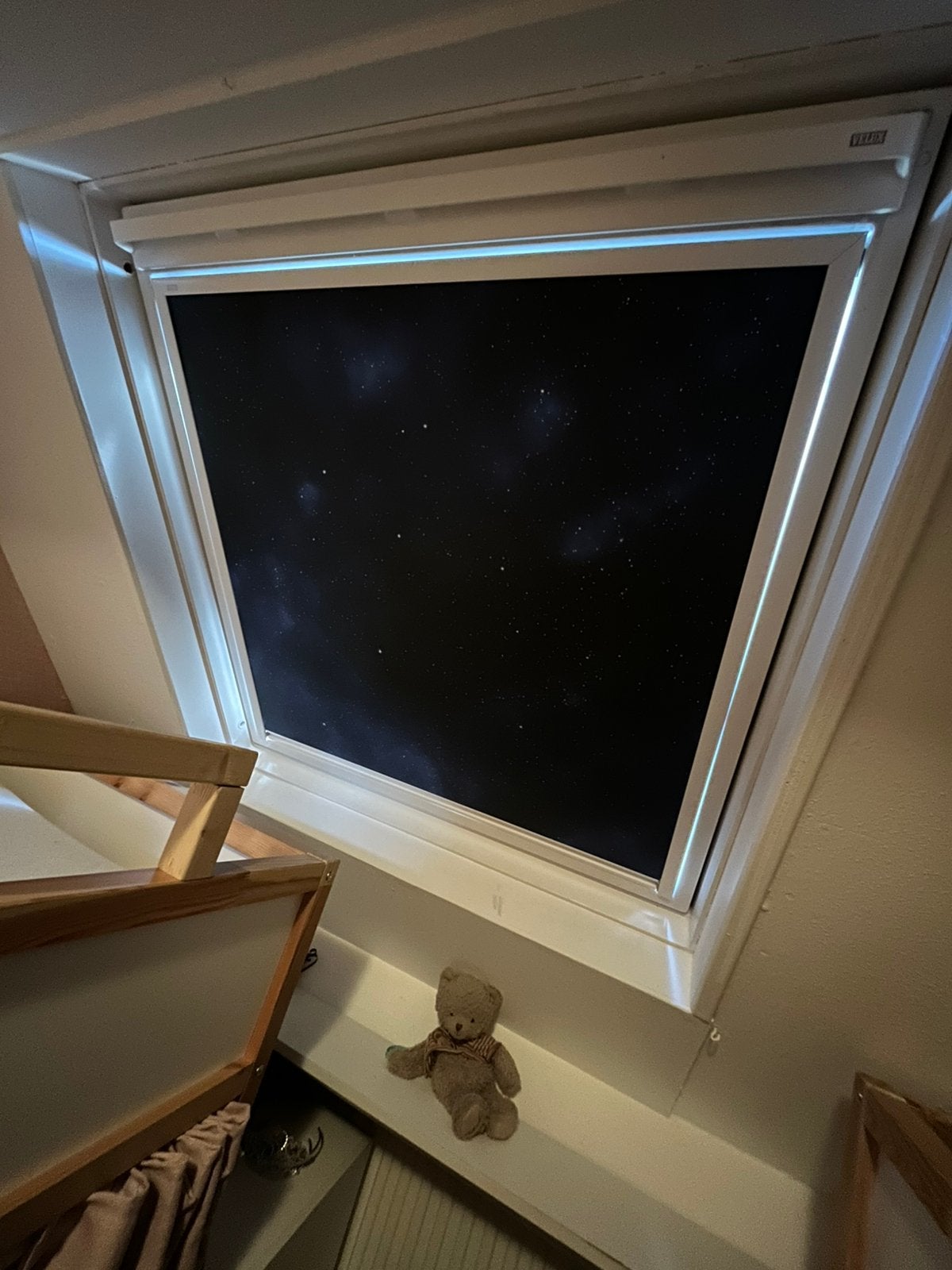 Verduisterend gordijn velux nieuw, 100 tot 150 cm, Ophalen of Verzenden, Zo goed als nieuw, Overige kleuren