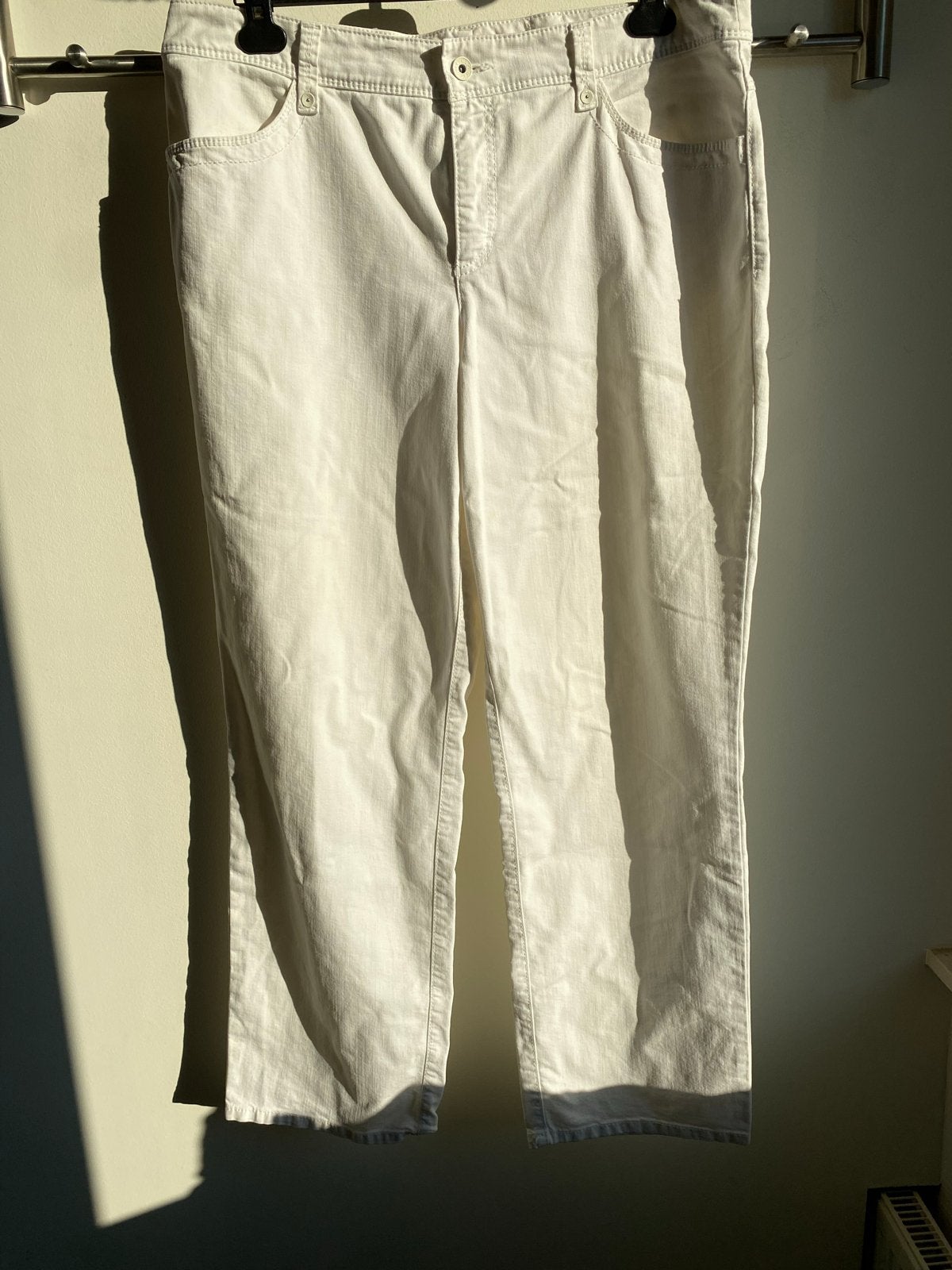 MAC Gracia Jeans - Maat 46/32, Kleding | Dames, Broeken en Pantalons, Zo goed als nieuw, Maat 46/48 (XL) of groter, Wit, Lang