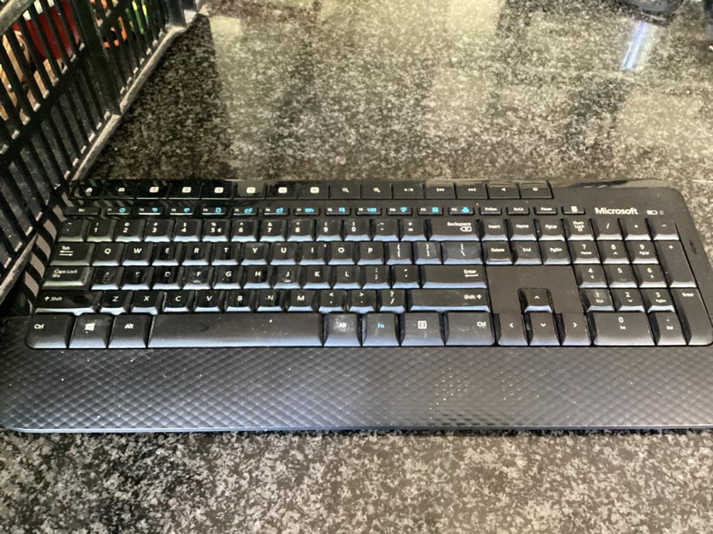 Microsoft Wireless Keyboard 2000 - Draadloos Toetsenbord, Computers en Software, Toetsenborden, Multimediatoetsen, Ophalen of Verzenden