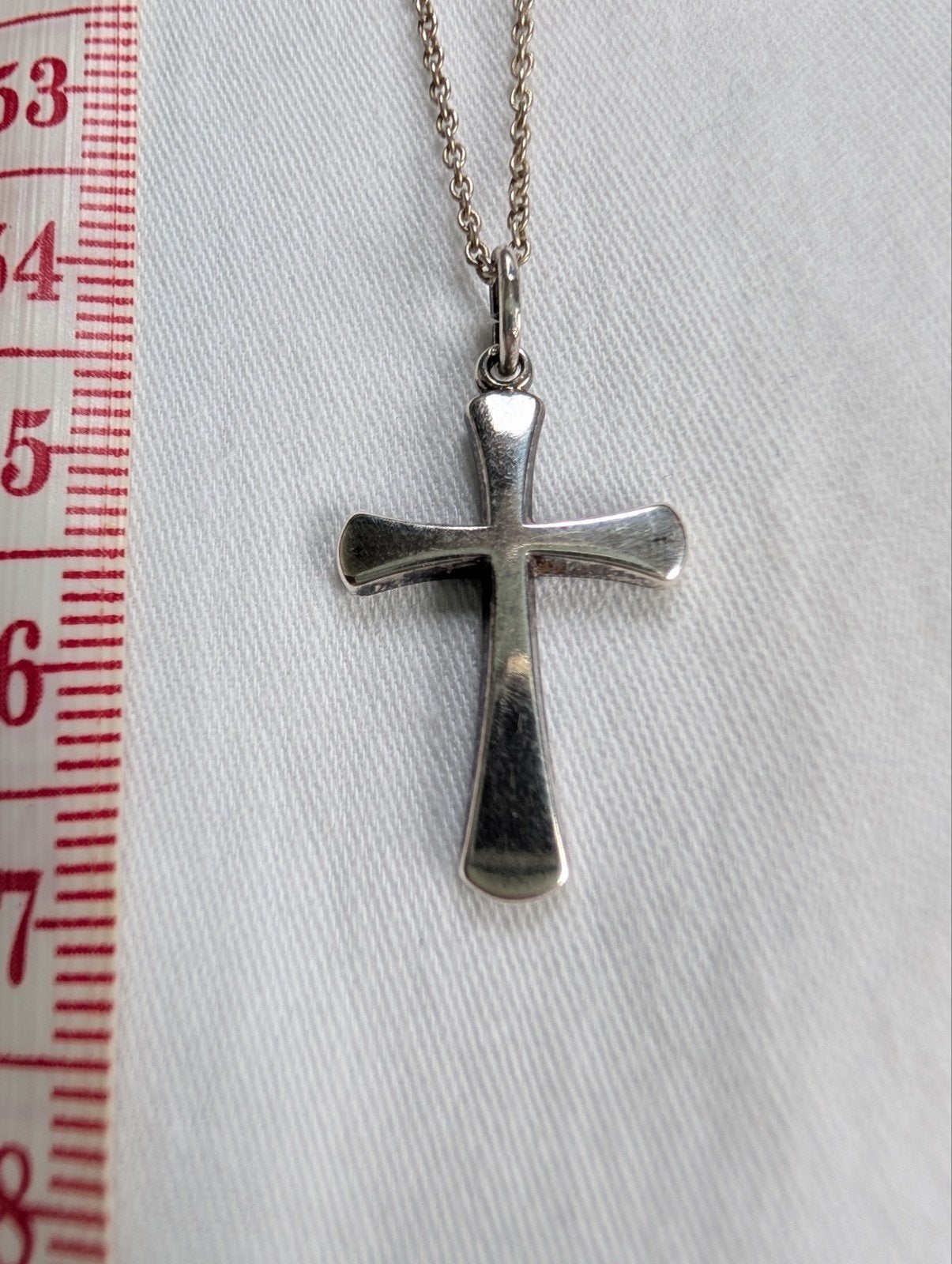 Verzilverd kruis met zilveren kettinghanger, 925 Sterling, Gebruikt, Ophalen of Verzenden, Kruis of Symbool, Zilver