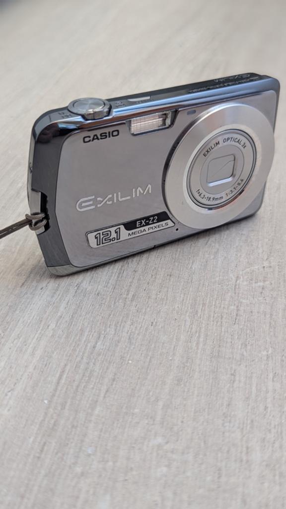 Casino ex-z2 compact camera nieuwstaat, Ophalen of Verzenden, Zo goed als nieuw, Overige Merken, 8 keer of meer