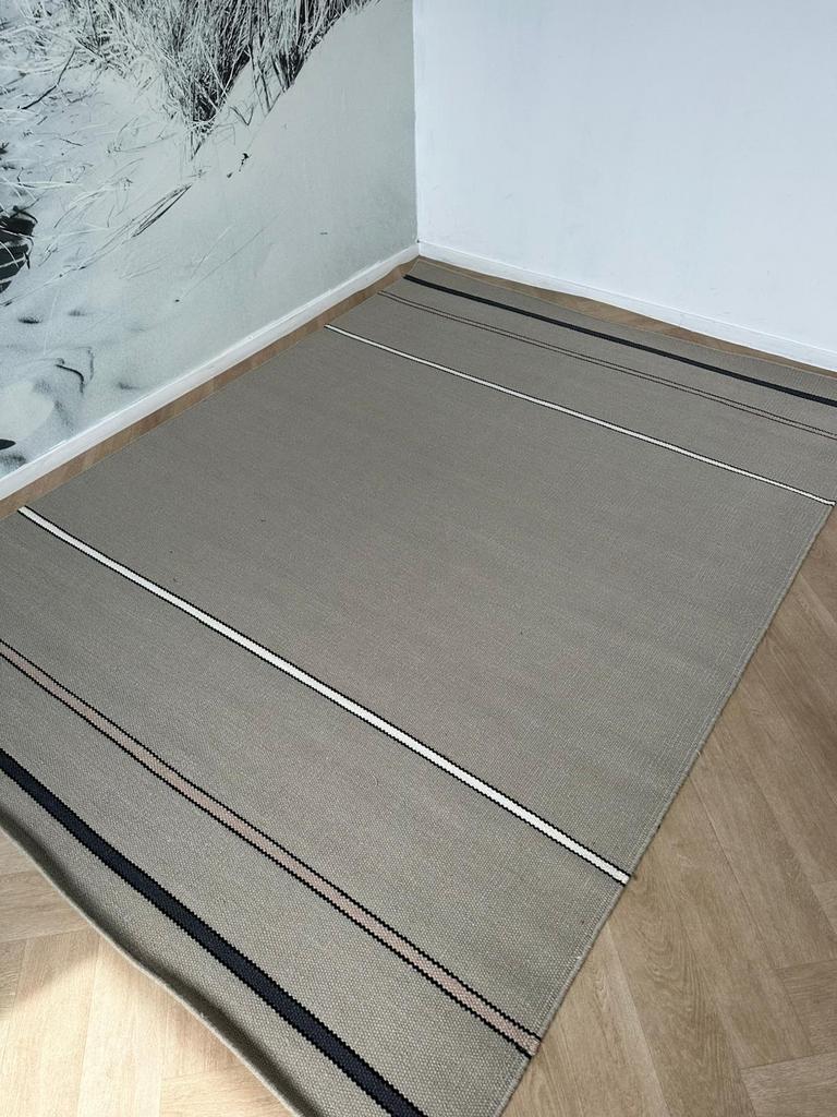Perletta pluto wol beige 170x230, Beige, 150 tot 200 cm, Ophalen of Verzenden, Rechthoekig