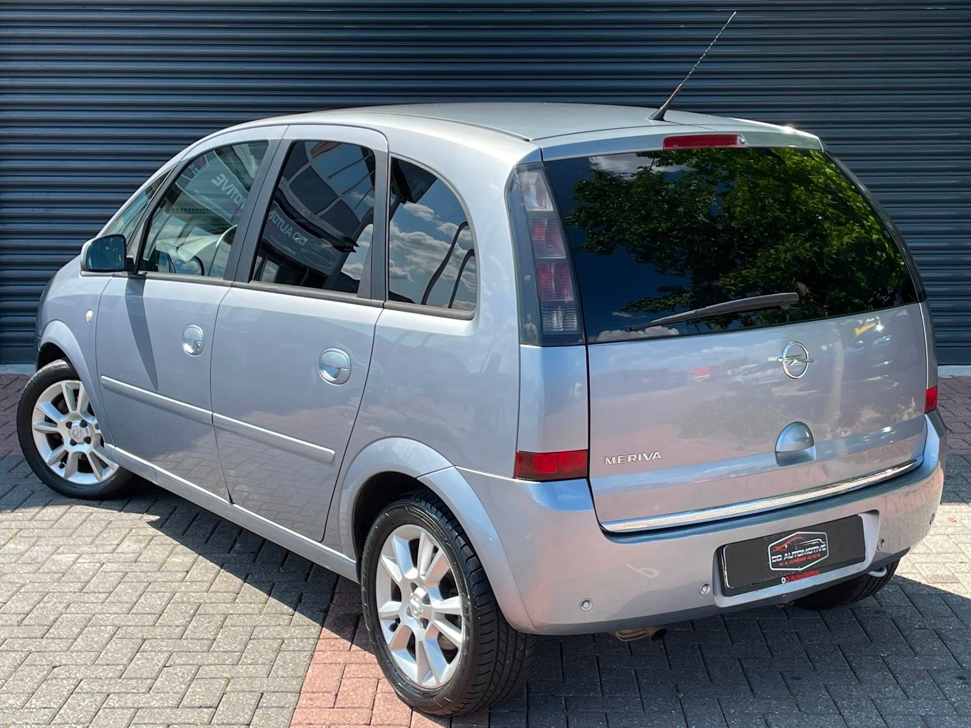 Opel Meriva 1.6-16V Cosmo Cruise | Trekhaak | Climate Contro, Voorwielaandrijving, Gebruikt, Zwart, 4 cilinders