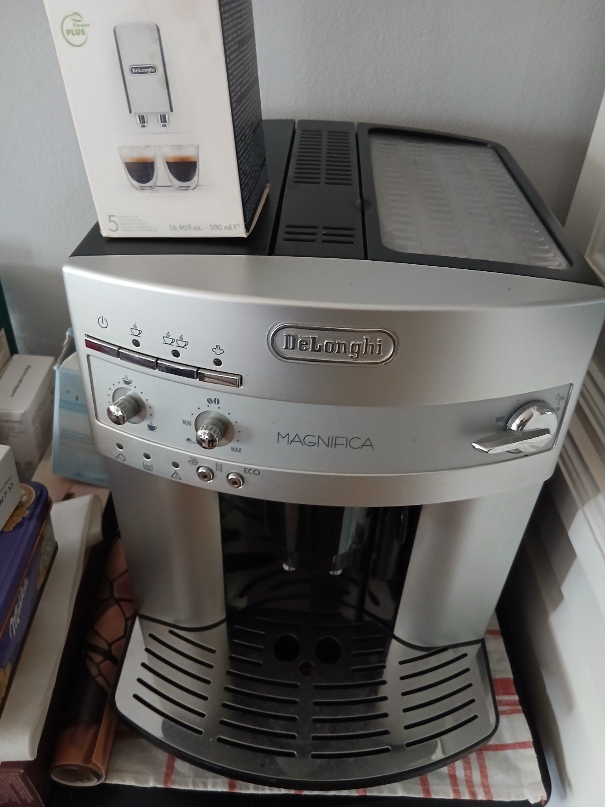 DeLonghi Magnifica Espresso Apparaat - Zo goed als nieuw, Witgoed en Apparatuur, Ophalen, Gebruikt, Espresso apparaat, Koffiebonen