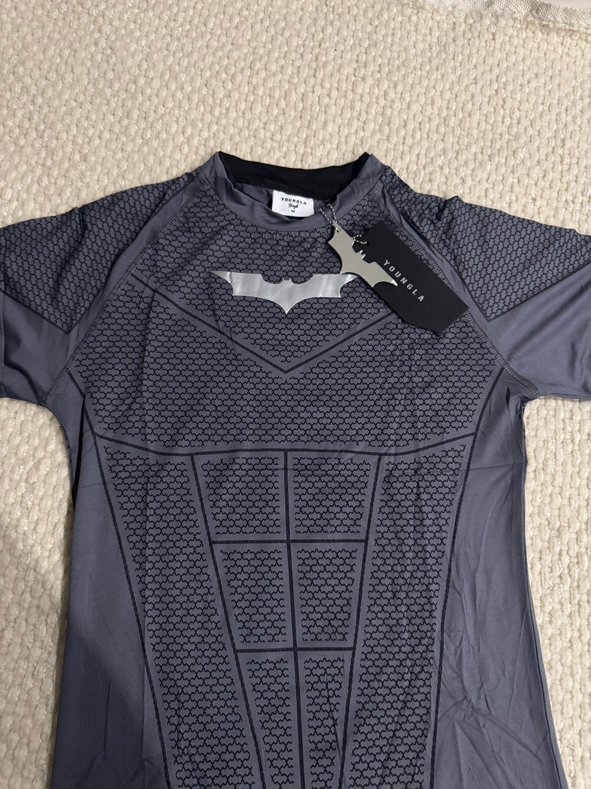 YoungLA x Batman Compressie Shirt Grijs Maat M, Fitness, Maat 48/50 (M), Nieuw, Ophalen of Verzenden