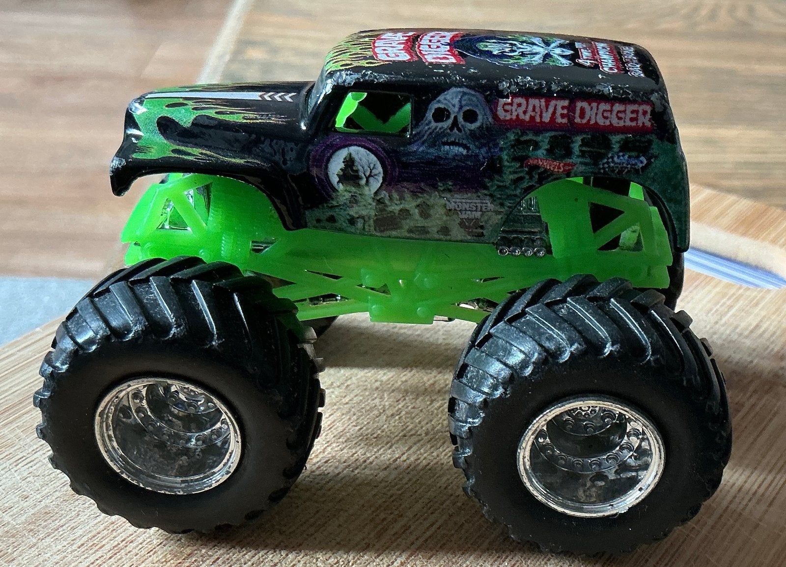 HOTWHEELS MONSTERTRUCK GRAVE DIGGER MONSTER JAM, Ophalen of Verzenden, Gebruikt, Auto