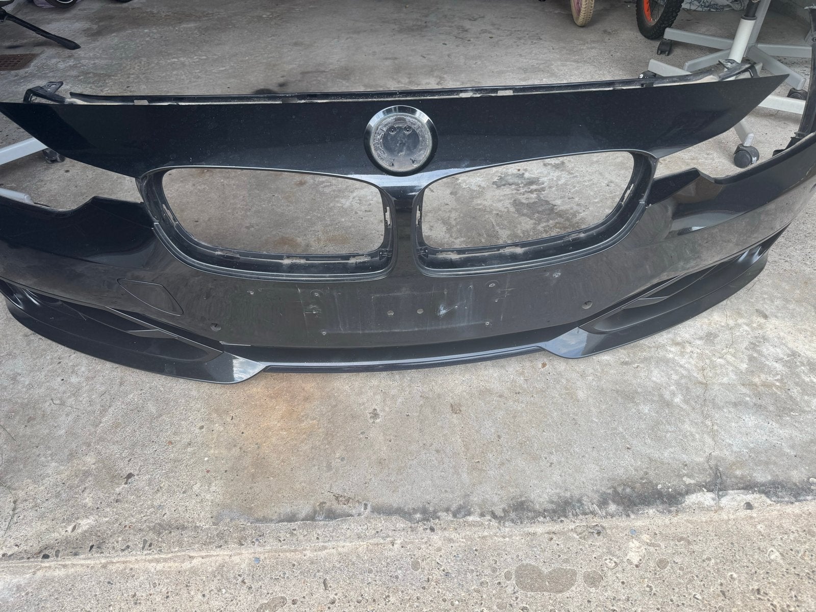 BMW 3 Serie F30/F31 Voorbumper Zwart - Gebruikt, Auto-onderdelen, Ophalen, Gebruikt, Voor, Bumper