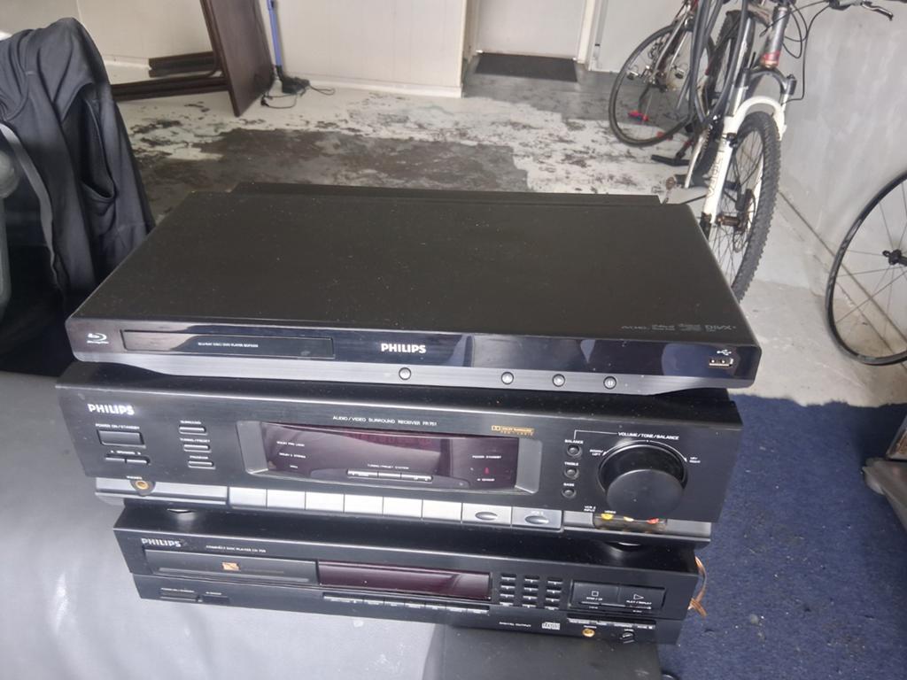 Philips Blu-ray speler plus cd speler en, Audio, Tv en Foto, Home Cinema-sets, Gebruikt, Blu-ray-speler, Philips, Ophalen of Verzenden