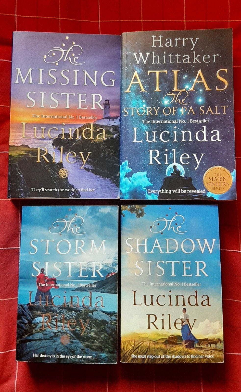 Lucinda Riley - the Seven Sisters serie (4 boeken), Ophalen of Verzenden, Gelezen, Lucinda Riley, Europa overig