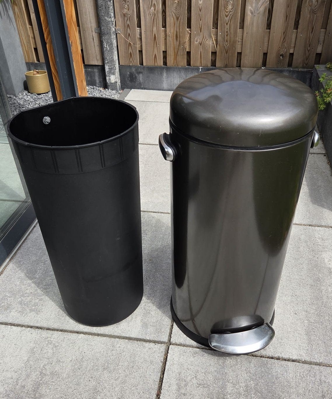 Simple Human prullenbak rond 30 liter, Huis en Inrichting, Ophalen, Gebruikt, Met pedaal, Metaal