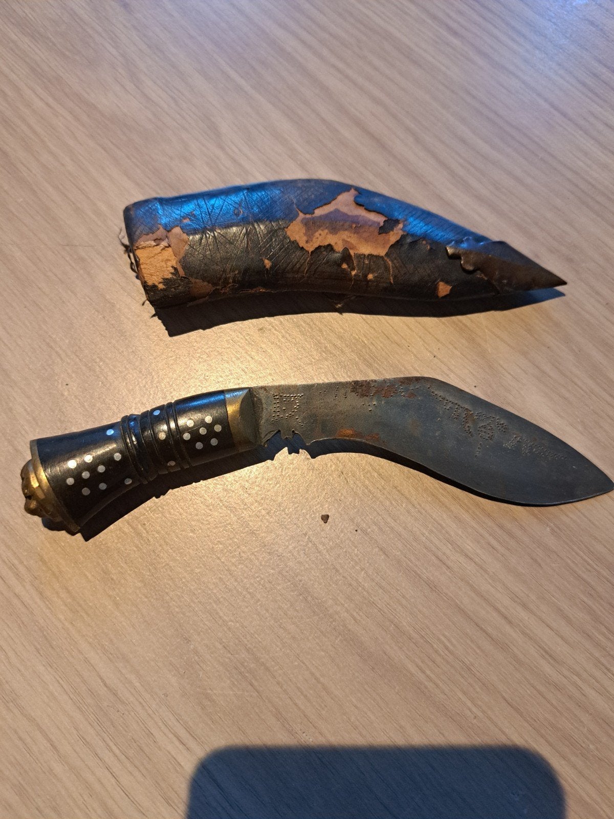 Kukri-dolk, afkomstig uit Nepal, Ophalen, Landmacht, Mes of Dolk