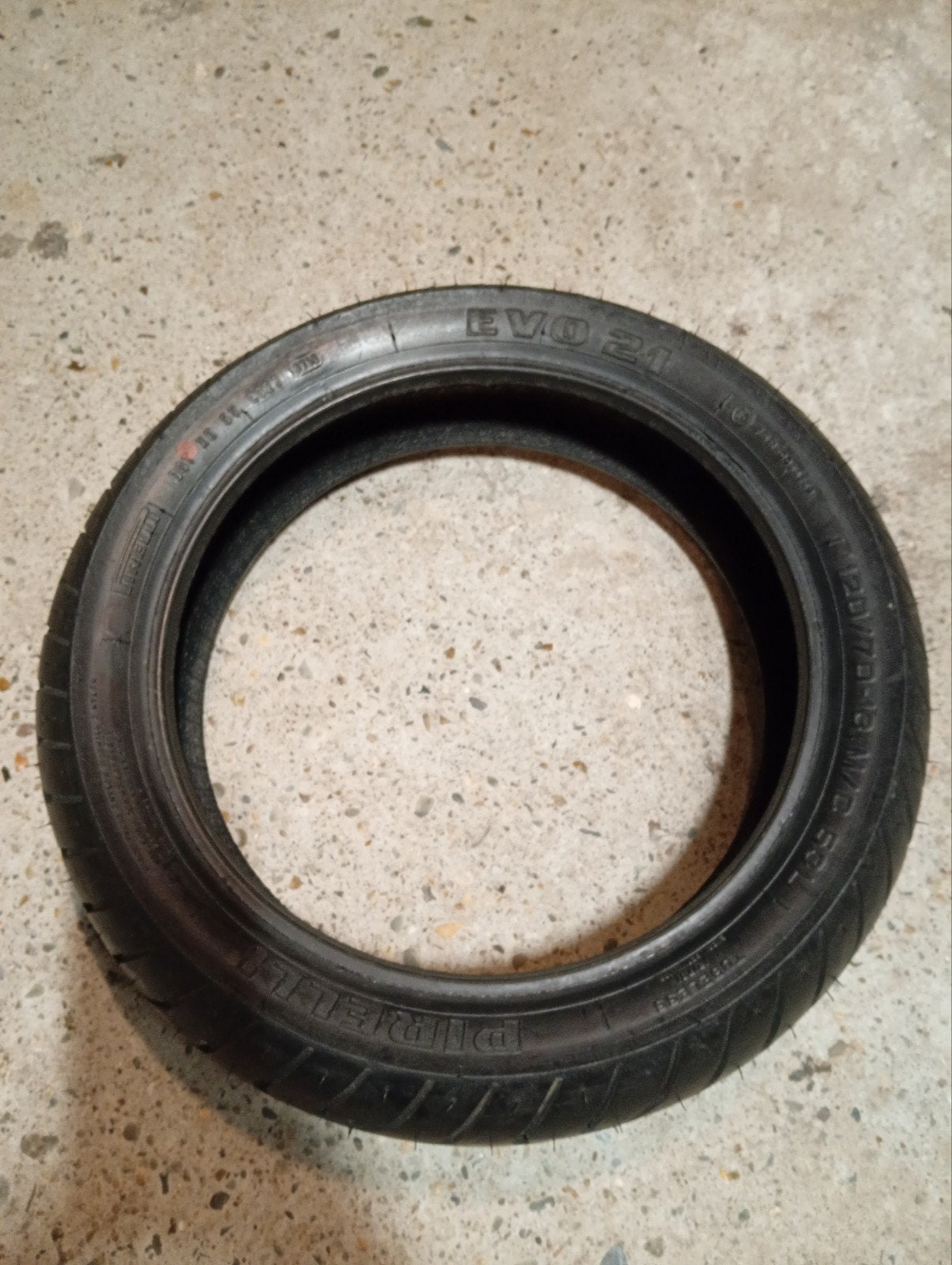 Nieuwe Pirelli EVO 21 Scooterband - 120/70-13, Ophalen of Verzenden, Nieuw, Piaggio