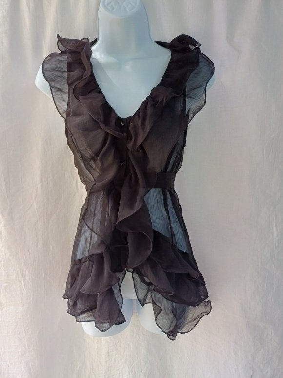 Gave zwarte blouse met roesjes mt S/M merk Luc Ce, Kleding | Dames, Carnaval, ., Ophalen of Verzenden, Zo goed als nieuw