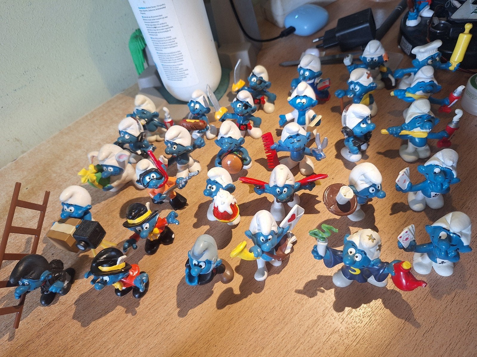 40 smurfen, Ophalen of Verzenden, Zo goed als nieuw, Verschillende Smurfen