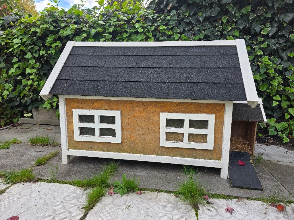 Uniek konijnenhok, Ophalen, 110 cm of meer, Zo goed als nieuw, 90 cm of meer