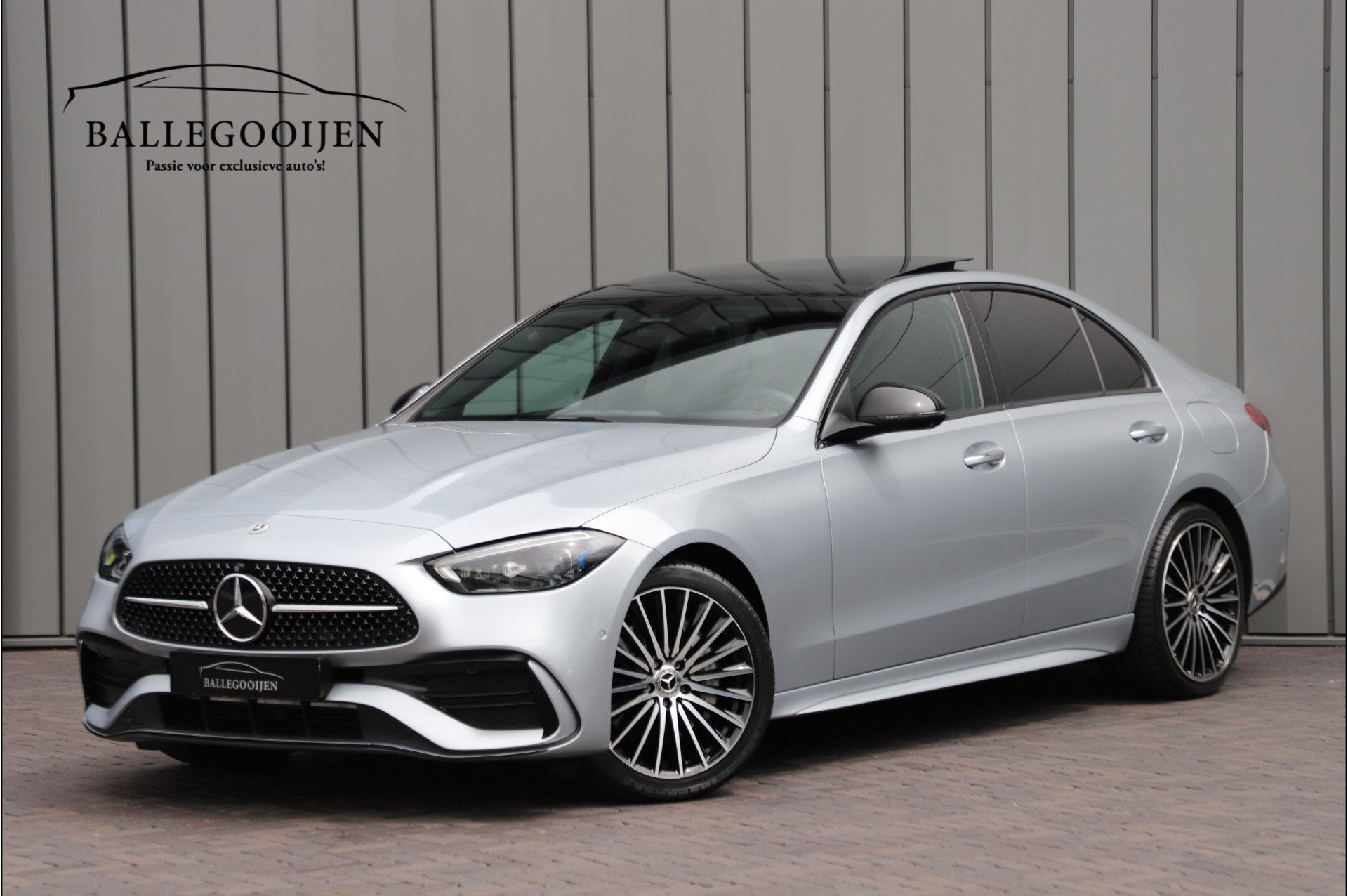 Mercedes-Benz C-Klasse 300e AMG | 313PK | Pano | Head-up | K, Auto's, Automaat, 12 maanden, Achterwielaandrijving, Gebruikt