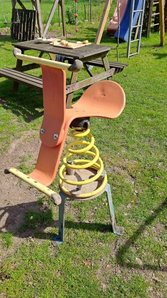 Superdegelijke metalen Wipkip, inmiddels uitgegraven voor u., Ophalen, Gebruikt