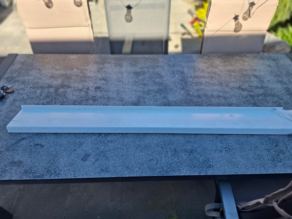 Vensterbank, raamdorpel aluminium wit, Raamkozijn, Aluminium, Ophalen of Verzenden, Zo goed als nieuw