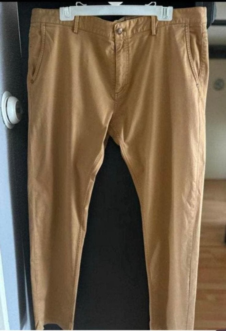 Massimo Dutti mooie camel kleur dames  pantalon mt 50 ZGAN, Ophalen of Verzenden, Zo goed als nieuw, Bruin, Broek of Spijkerbroek