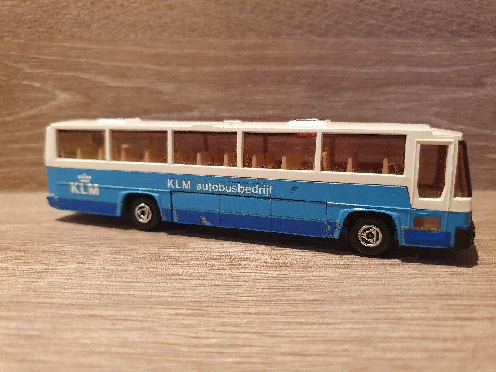 Efsi Jonckheere Bermuda KLM Autobusbedrijf 1:87, Ophalen of Verzenden, Gebruikt, Bus of Vrachtwagen, Efsi