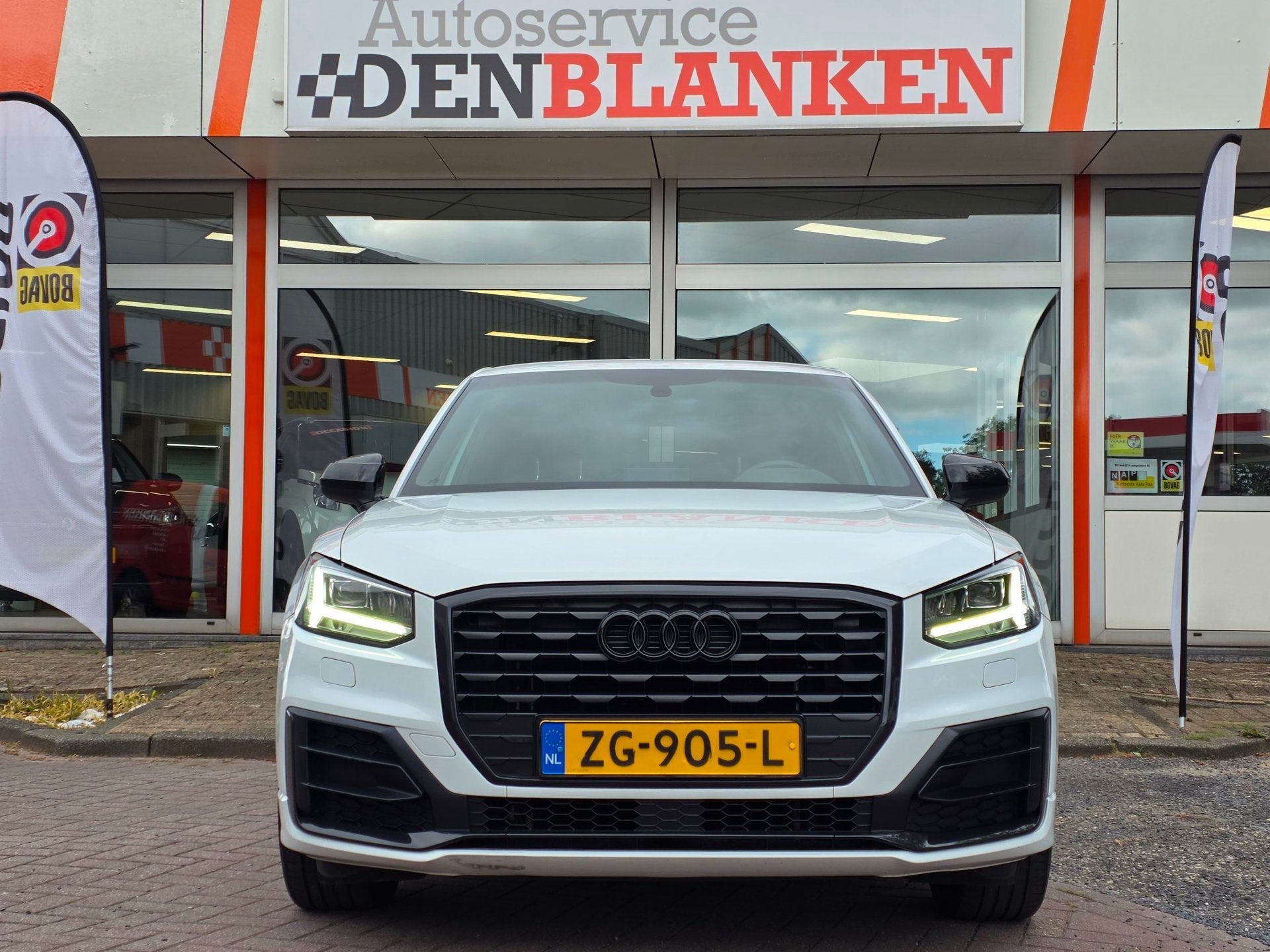 Audi Q2 35 TFSI 150pk CoD Sport S Line Automaat BJ.2019 / Na, Auto's, Audi, Dealer onderhouden, 4 cilinders, 150 pk, Bluetooth