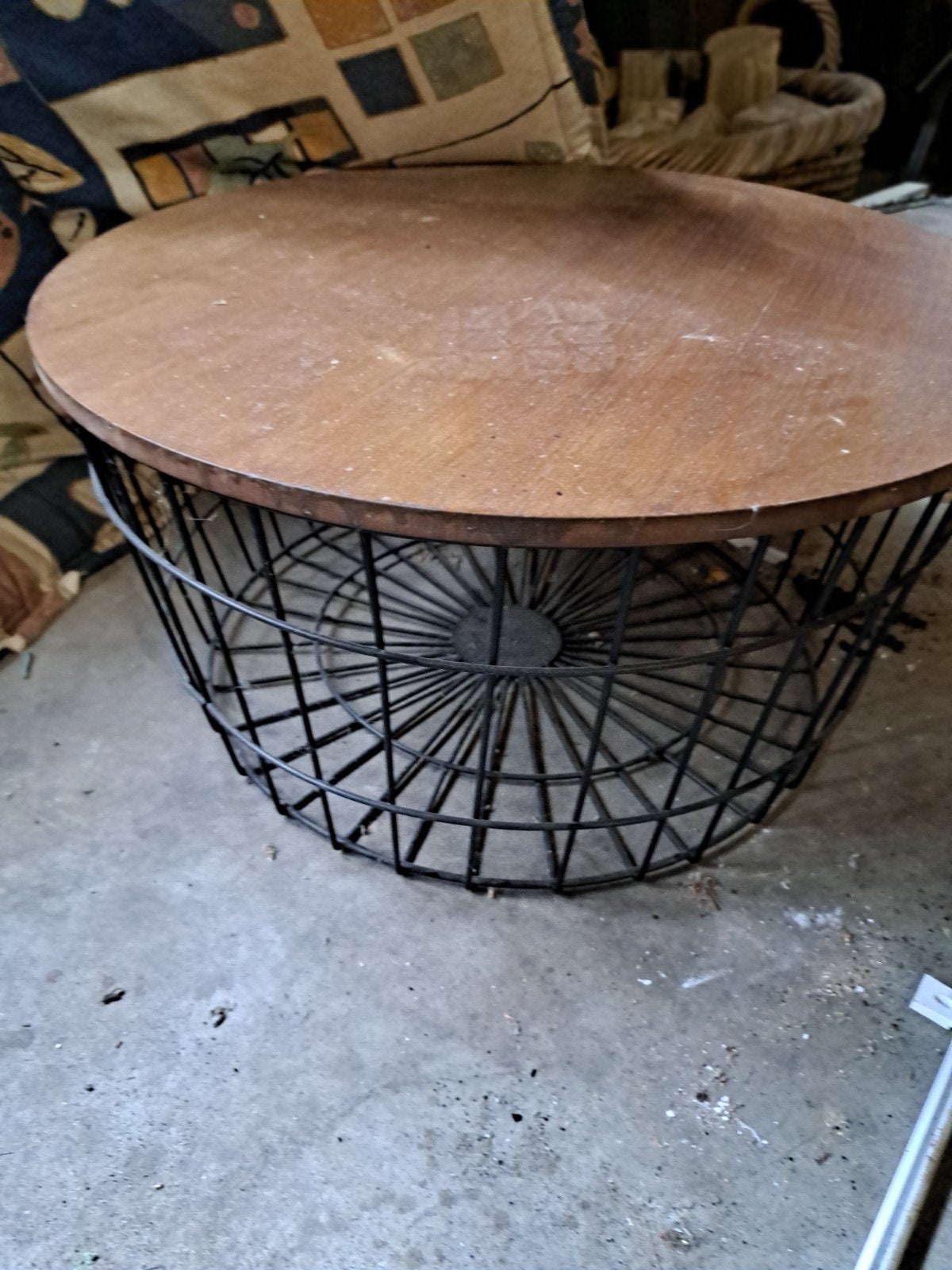 Salon tafel, Ophalen, 50 tot 100 cm, Rond, 50 tot 100 cm