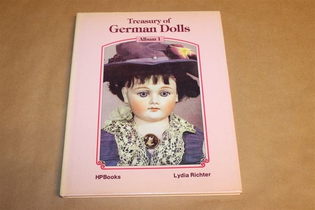 Treasury of German Dolls 1 — Naslagwerk Poppen, Gebruikt, -, -, Ophalen of Verzenden