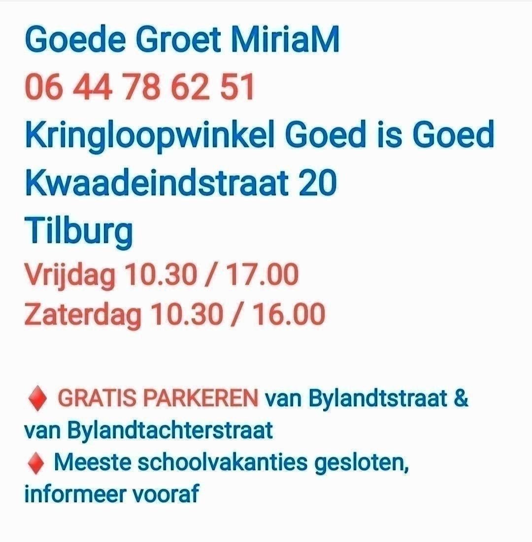 Pikachu knuffel in kostuum - Pokémon, Geel, Overige typen, Ophalen of Verzenden, Zo goed als nieuw