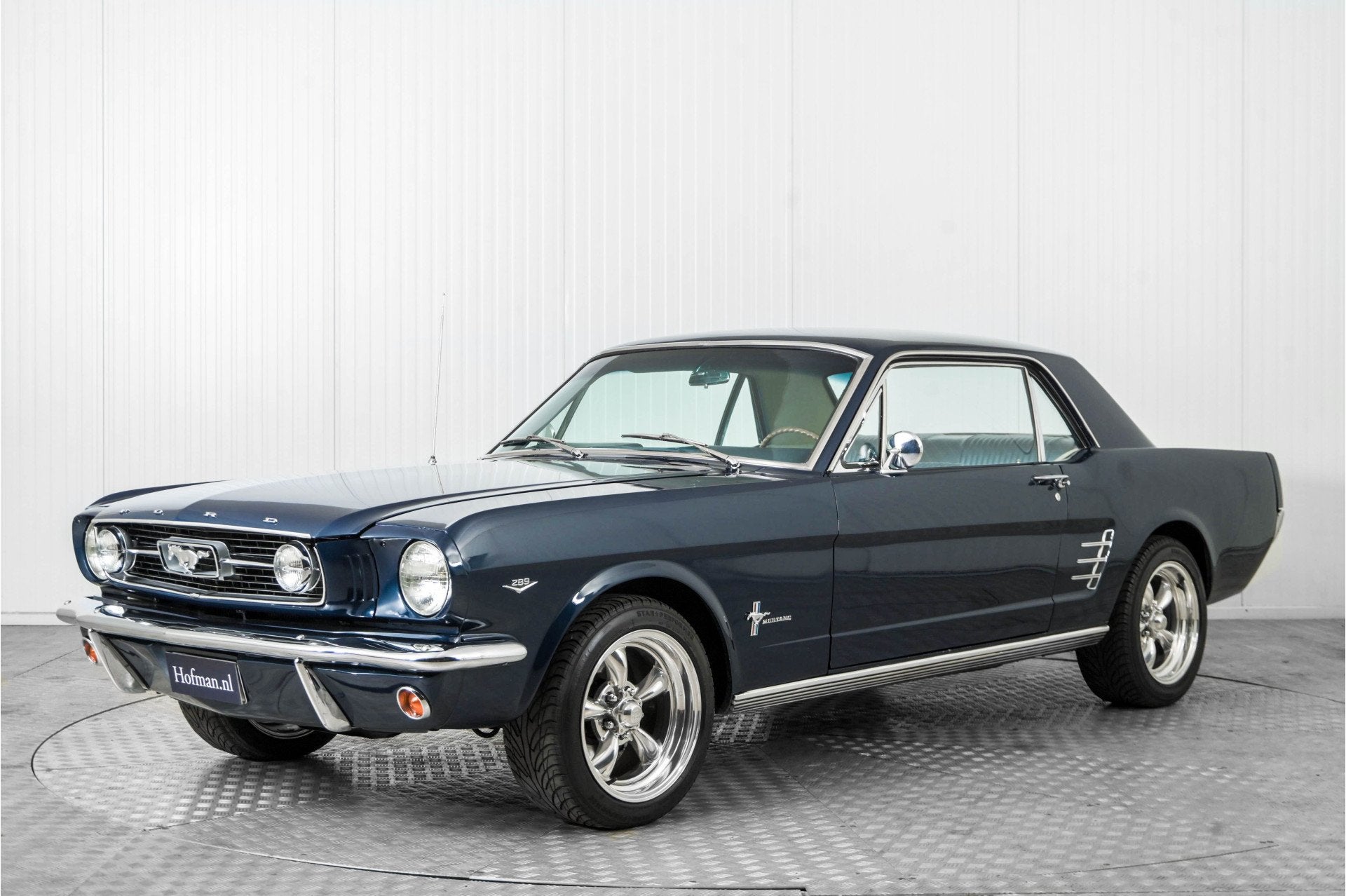 Ford Mustang Coupé 289 V8 (bj 1966, automaat), Auto's, Automaat, Gebruikt, Blauw, Bedrijf